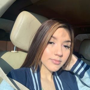 Meet your Posher, Connie